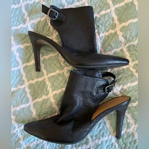 LUCKY BRAND | women’s size 9 LIKE NEW or NWOT black HEELED mules LEATHER